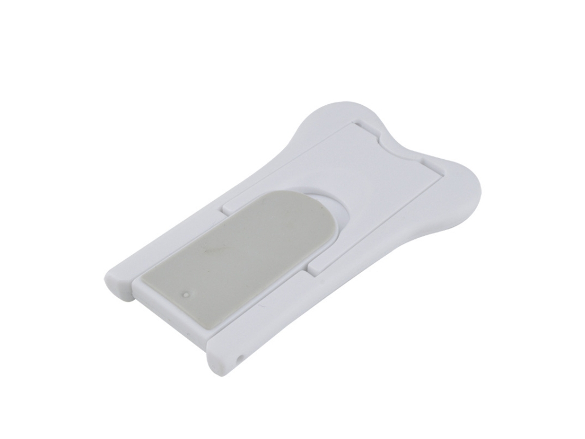 Cerradura de seguridad infantil con riel deslizante para puertas y ventanas, color blanco.