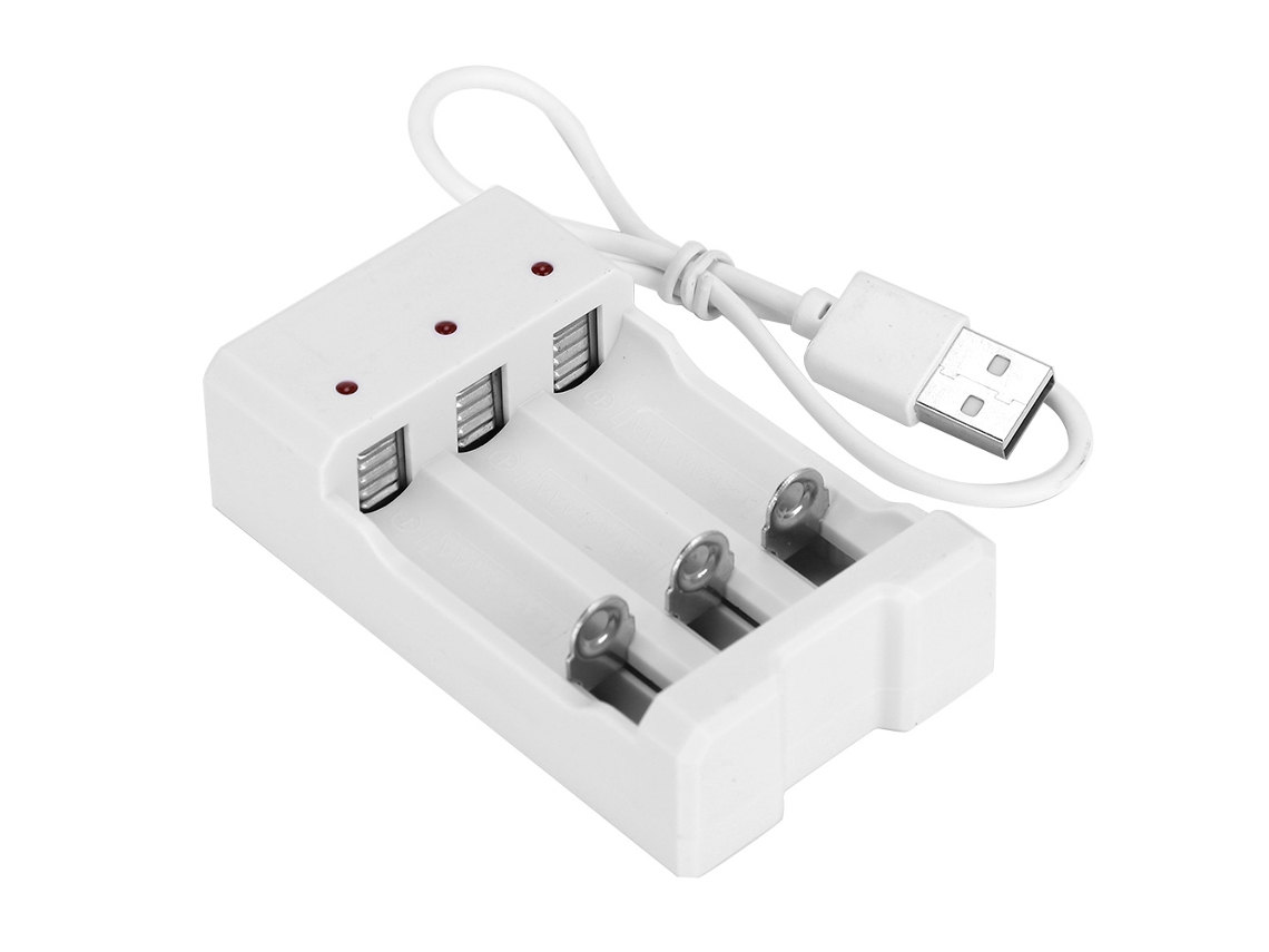 Cargador De Pilas Aa/aaa Con 3 Puertos Usb A03 Blanco Abs Ecológico Resistente A Altas Temperaturas