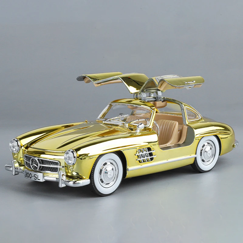 (oro) Coche De Juguete A Escala 1:24, De Aleación, De Metal Fundido A Presión, Con Efectos De Sonido Y Luz.