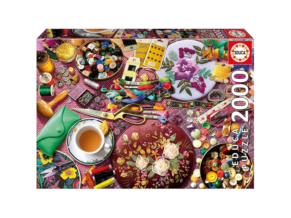 Rompecabezas de 2000 páginas La mesa de costura