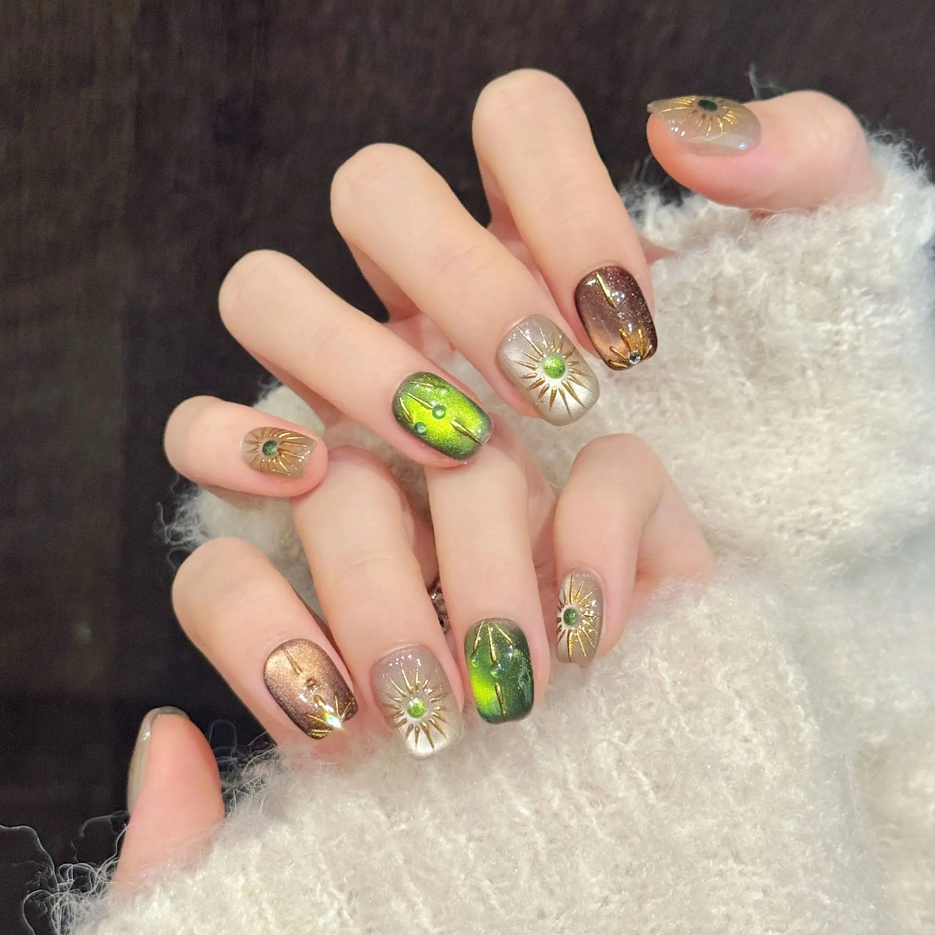 (3166-s) Juego De 10 Uñas Postizas Hechas A Mano Tipo Prensa