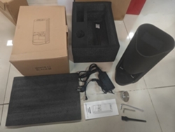 Cafetera automática con tapa y pantalla digital, capacidad de 5 a 30 kg.