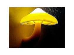 Luz nocturna Rosewell con forma de seta e iluminación ambiental