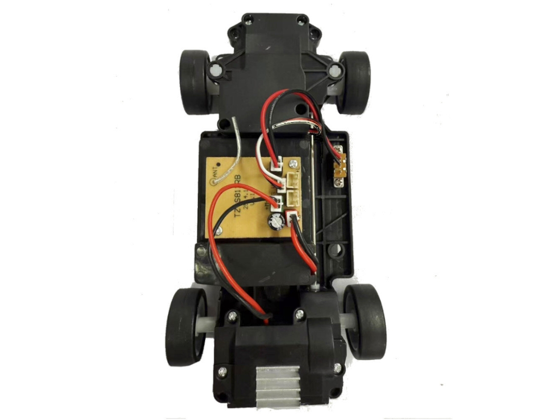 Un juguete de alta velocidad para niños (MDUG) S814 Pro RTR 1/24 2.4g 4WD con giroscopio, LED y alimentado por batería, para derrapar.