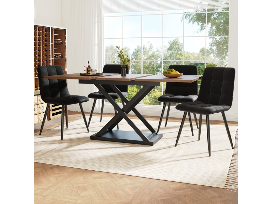 Mesa de comedor y 4 sillas con tapa de MDF, estructura de metal y cojines de terciopelo natural y negro.