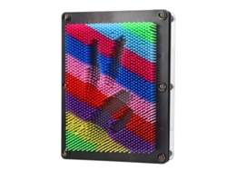 Juguete De Arte 3d De Plástico Colorido Con Clavijas: El Tablero De Clavijas Estimula La Creatividad.