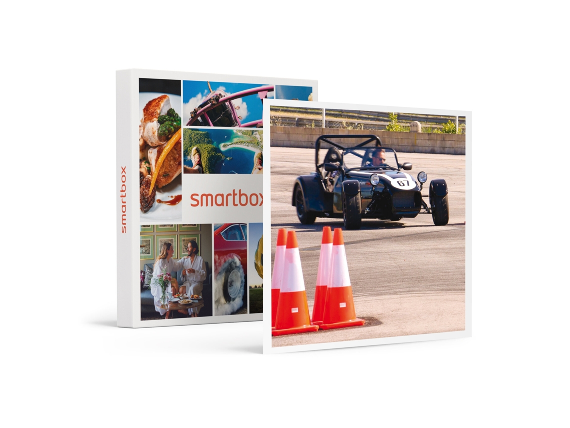Caja Regalo SMARTBOX Royal Experience: 6 vueltas de pilotaje y 2 de copilotaje en el circuito del Jarama