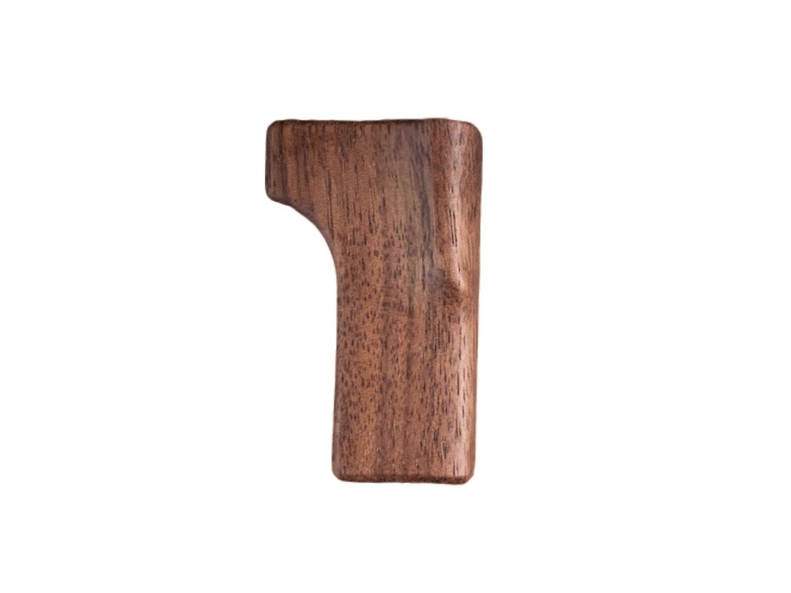 Empuñadura de madera maciza de primera calidad para Nikon ZF: diseño ergonómico y construcción superior.
