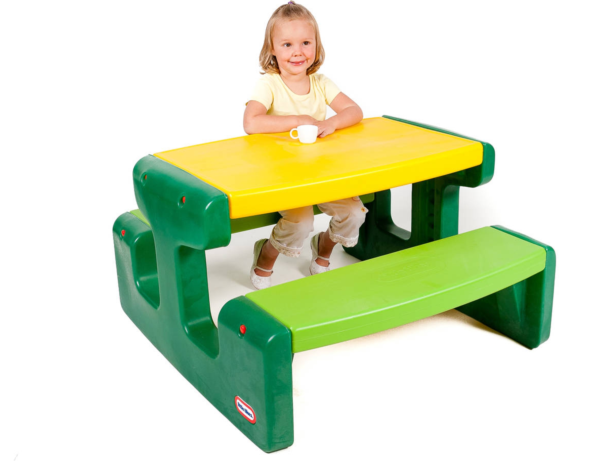 Mesa grande verde para picnic, marca Little Tikes