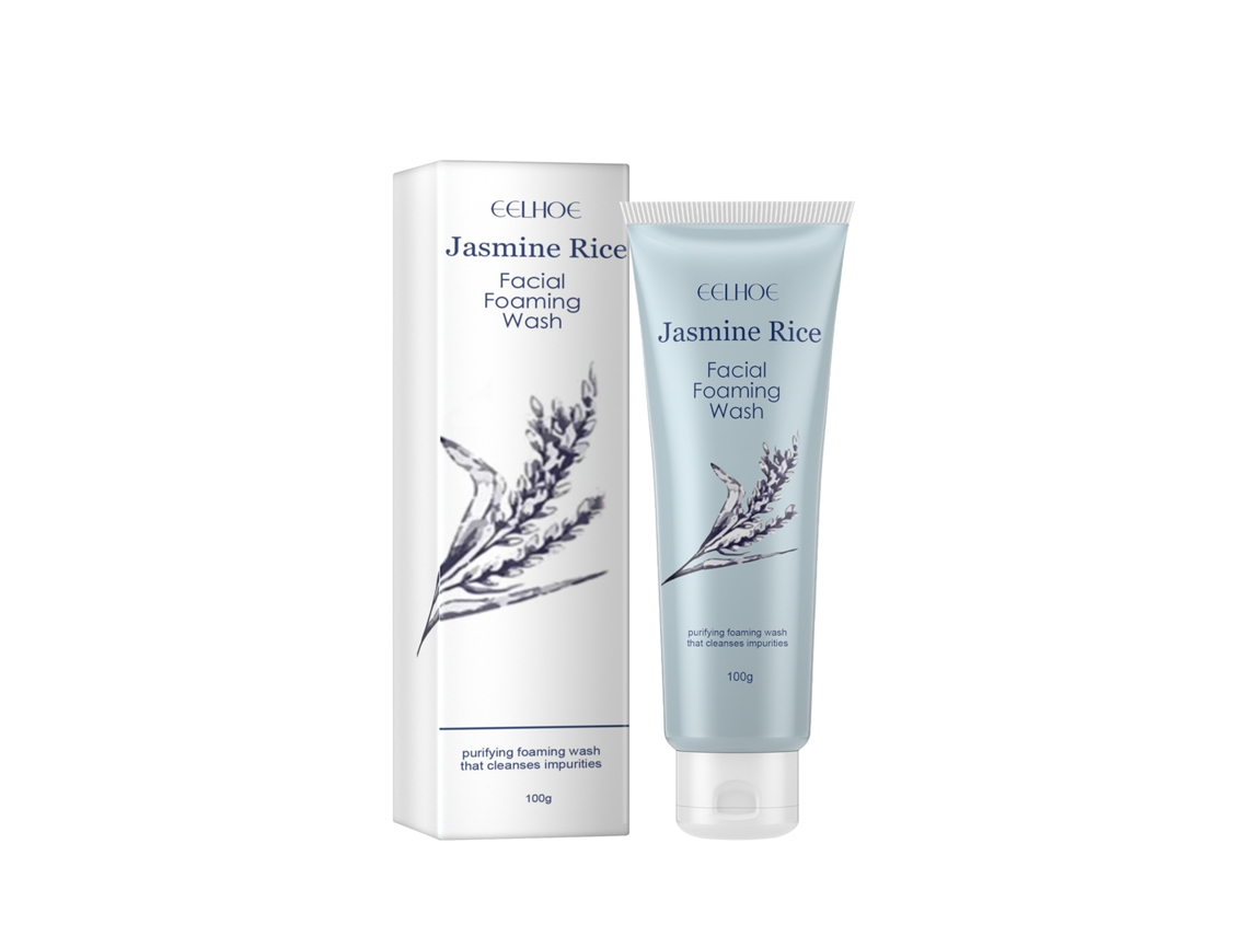 Limpiador facial profesional con efecto de limpieza profunda para una piel sana.