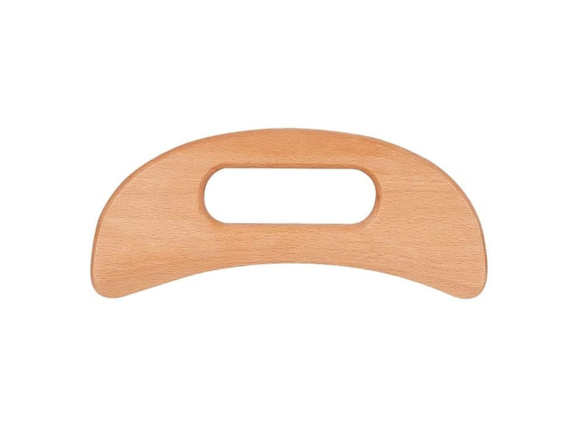 El Gua Sha es una herramienta de masaje terapéutico hecha de madera para combatir la celulitis en hombros, cuello y muslos. MDUG