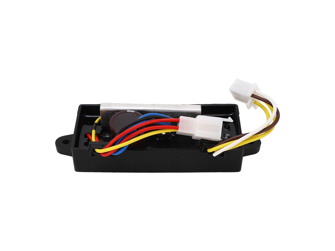 Regulador De Voltaje Para Generador Avr 470μf Precisión Alta Desviación Pequeña Placa 250v