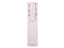 Bálsamo labial nutritivo e hidratante con efectos duraderos.