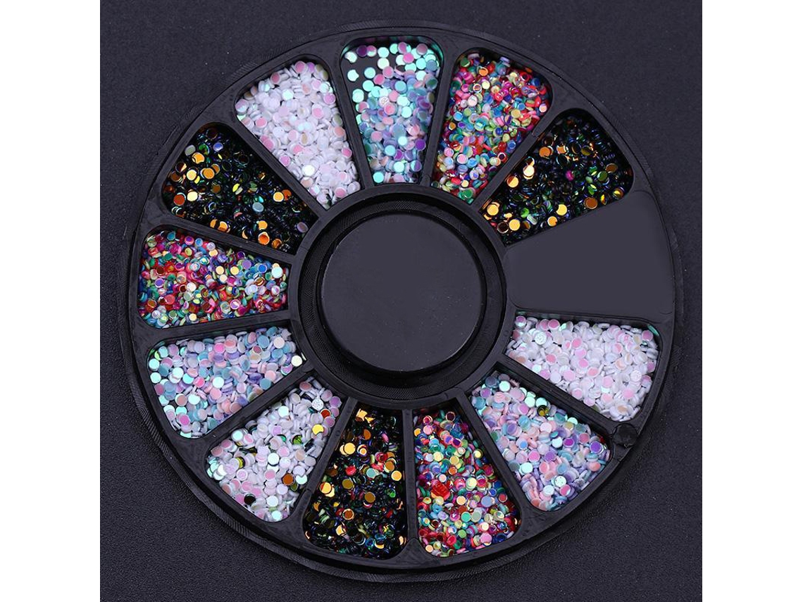 Accesorios para uñas decoradas con pedrería, cristales y apliques de pedrería.