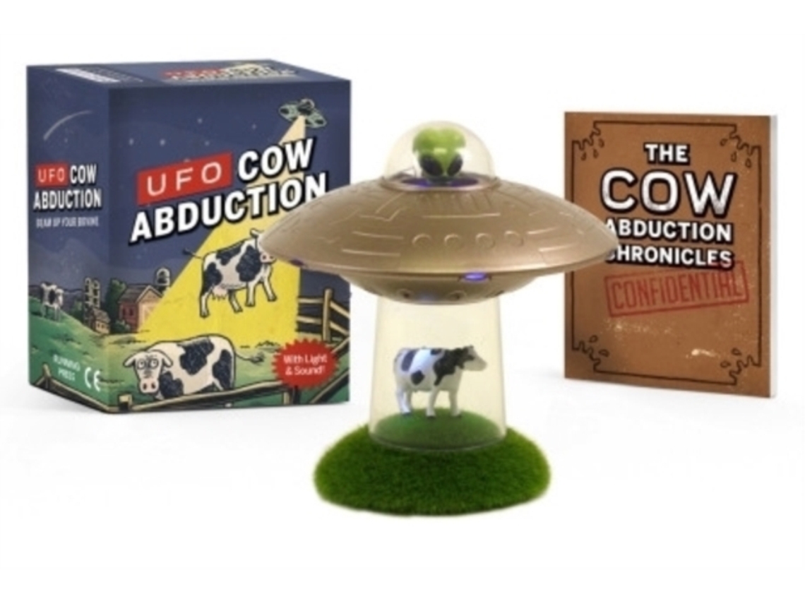 Libro UFO Cow Abduction de Matt Smiriglio (Inglés)