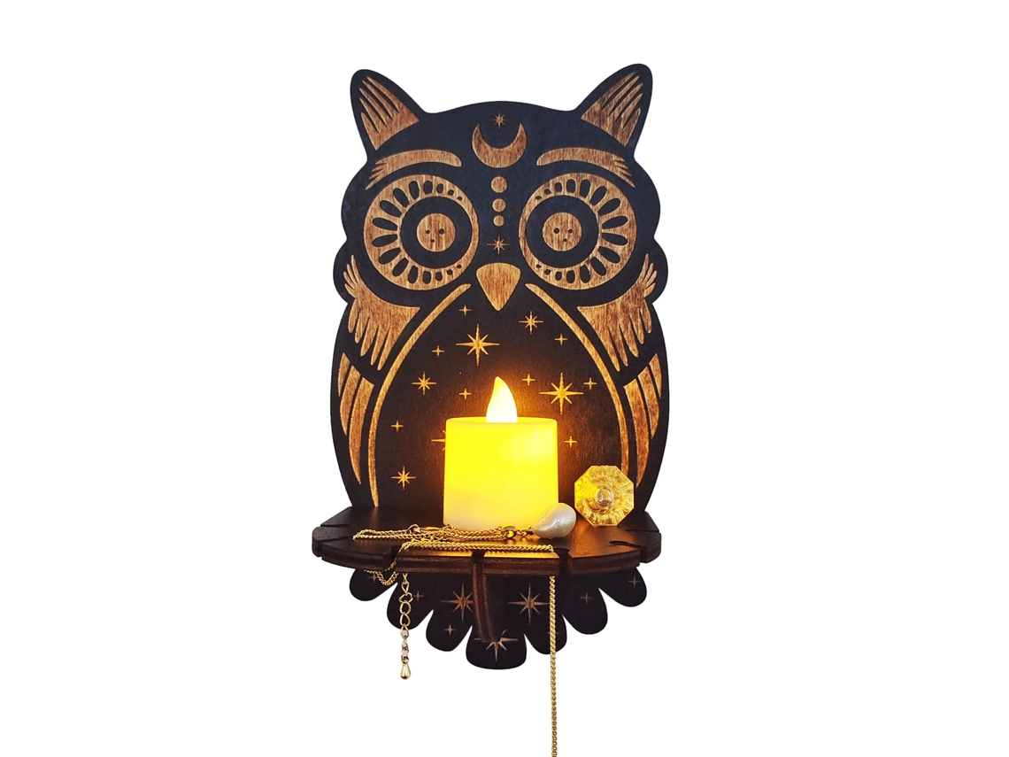 Portavelas colgante de madera con luz LED.