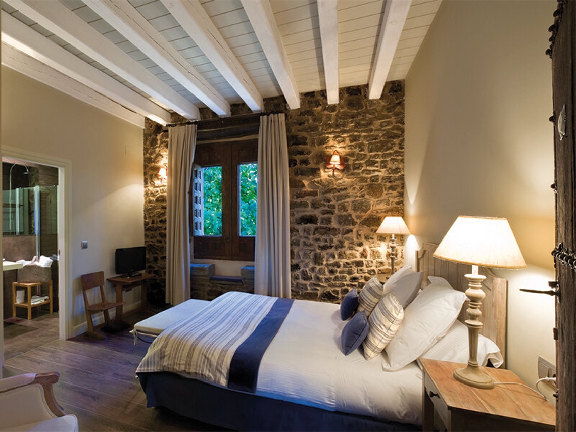 Caja Regalo SMARTBOX ¡Felices Reyes! noches con spa en un hotel