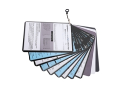 Fichas de referencia rápida para accesorios de cámara y ajustes de fotografía.