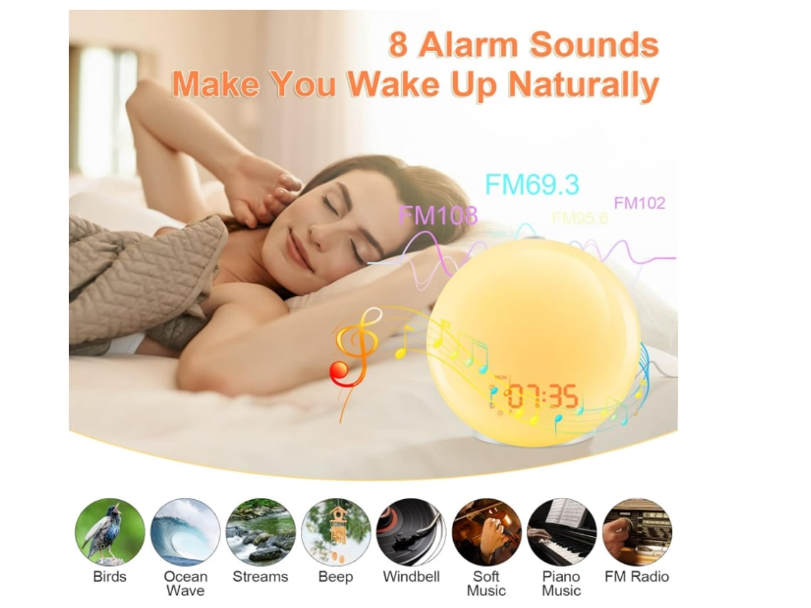 El despertador de luz que simula el amanecer y que te ayuda a dormir mejor