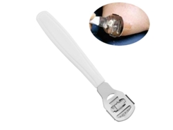 Almohadilla Limpiadora Para Pies Con Esponja De Acero Inoxidable Para Eliminar La Piel Muerta - Blanca - 14 X 2,5 Cm - 40 G