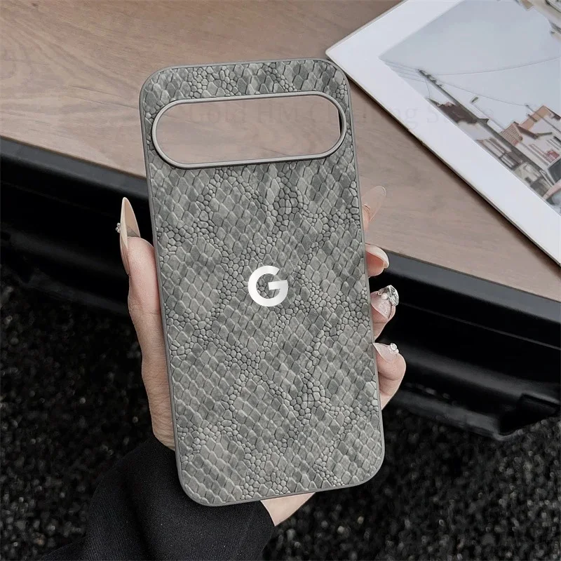 (gris, Google Pixel 9 Pro) Funda Para Teléfono De Piel De Serpiente De Estilo Retro Con Marco De Tpu Suave Y Protección A Prueba De Golpes.