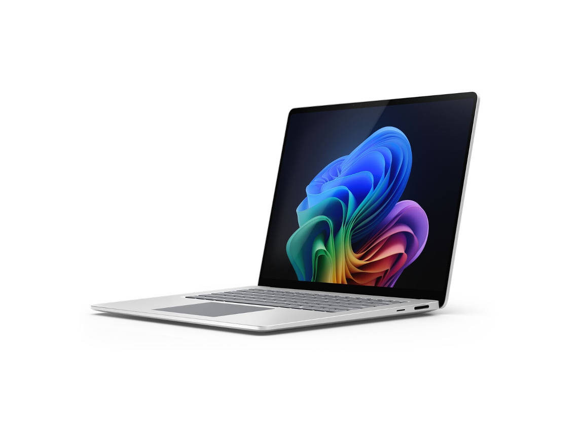 Portátil Microsoft Ep2 21341 (16 GB de RAM, 512 GB de SSD Platinum, zócalo de 15,6 pulgadas, teclado QWERTY español, Intel)