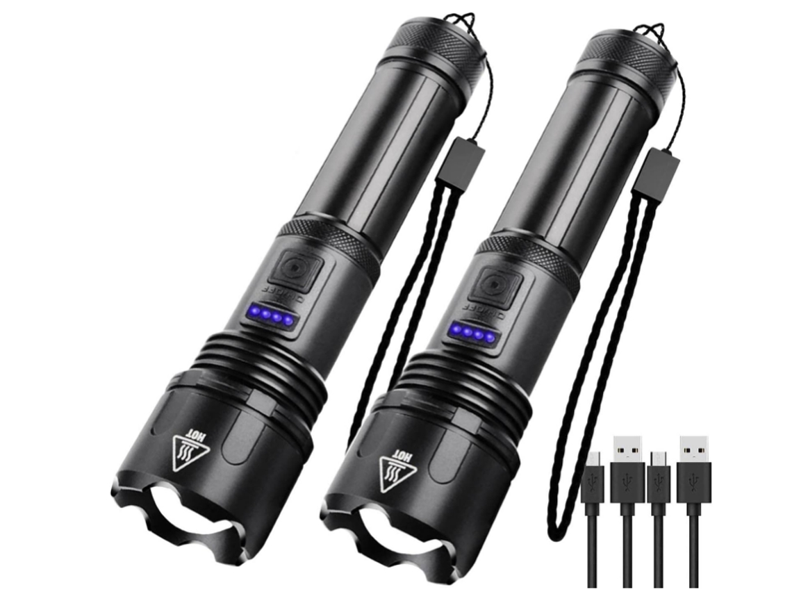 Paquete de 2 linternas de bolsillo con batería recargable Linterna brillante de 3000 lúmenes Luz de flash XHP50 con zoom (negro) YIZHOOD