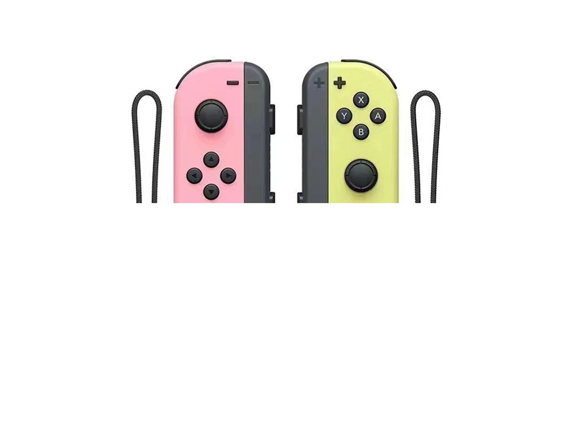 Mando Bluetooth YUNZII con diseño clásico en color rosa y amarillo, acompañado de dos pulseras.