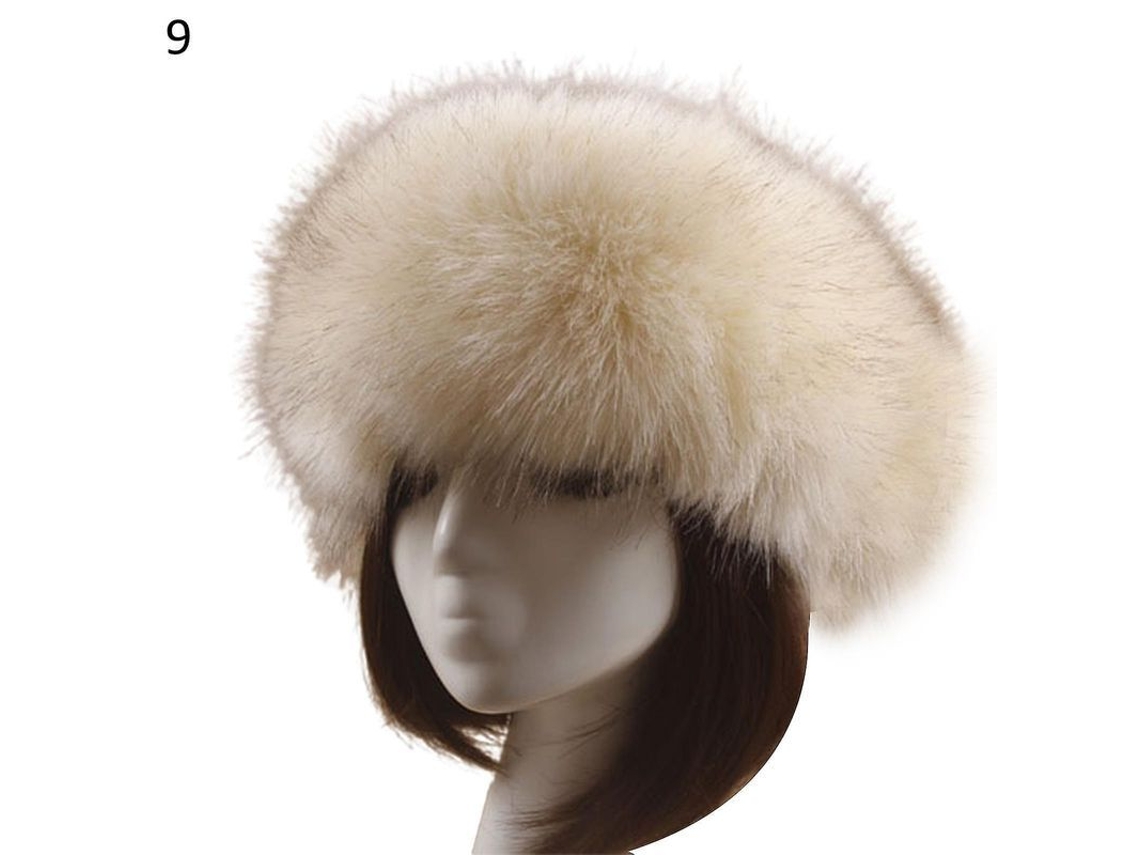 Gorro De Invierno Para Mujer Con Relleno De Felpa Sintética: Gorro Cálido Y A La Moda Para Exteriores.