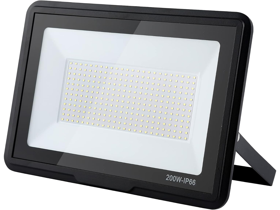 Foco LED para exteriores de 200 W, proyector LED de seguridad IP66 (blanco frío de 6000 K), resistente al agua PRIME KANG (25 000 lúmenes)