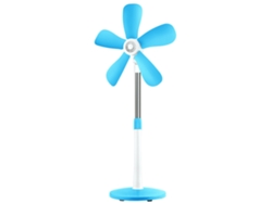 Ventilador de pie silencioso azul de 5 aspas para el hogar.