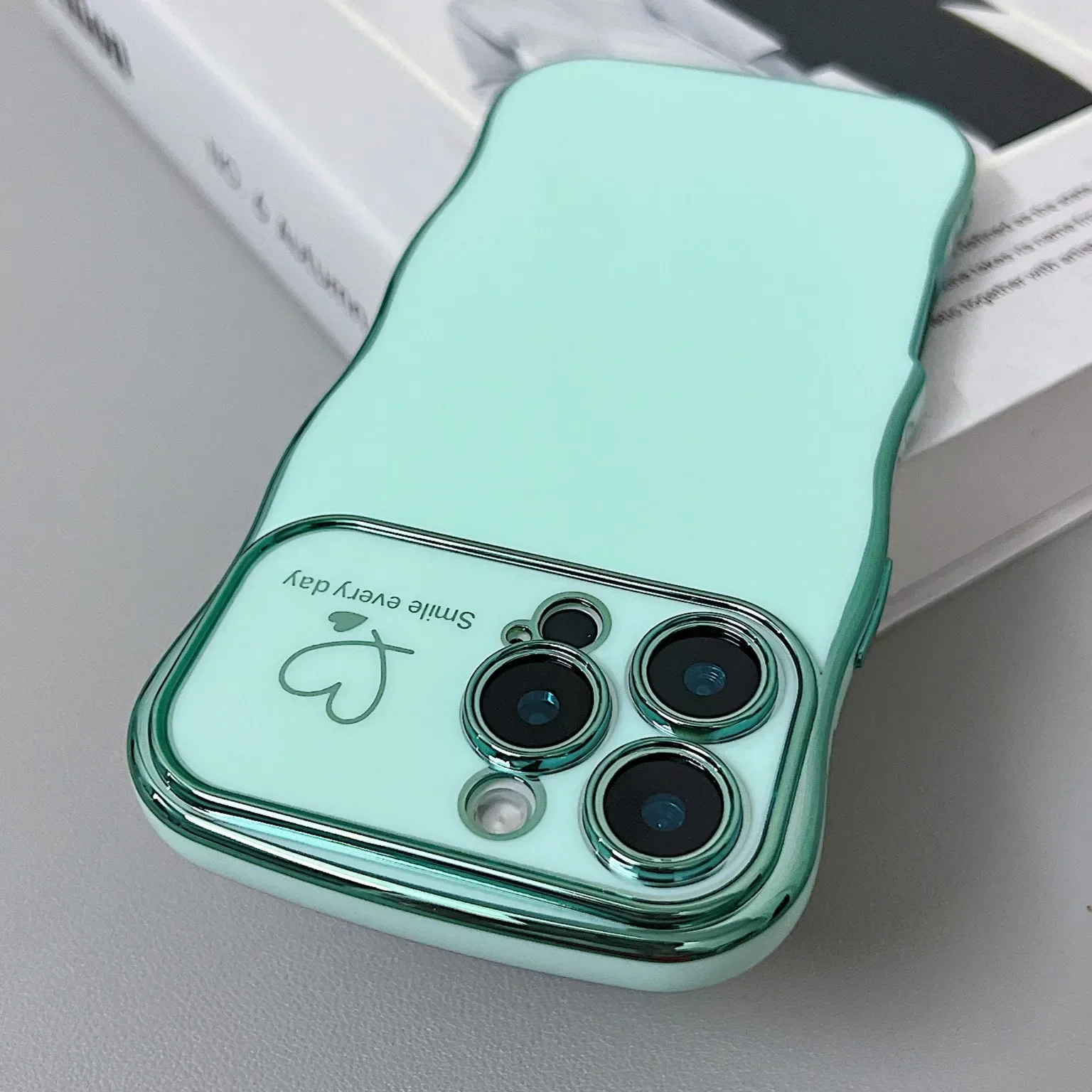 (iphone 13 Pro, Verde Menta) Funda Blanda De Tpu Galvanizada Con Forma De Corazón Ondulado, Apta Para Iphone, Protección A Prueba De Golpes.