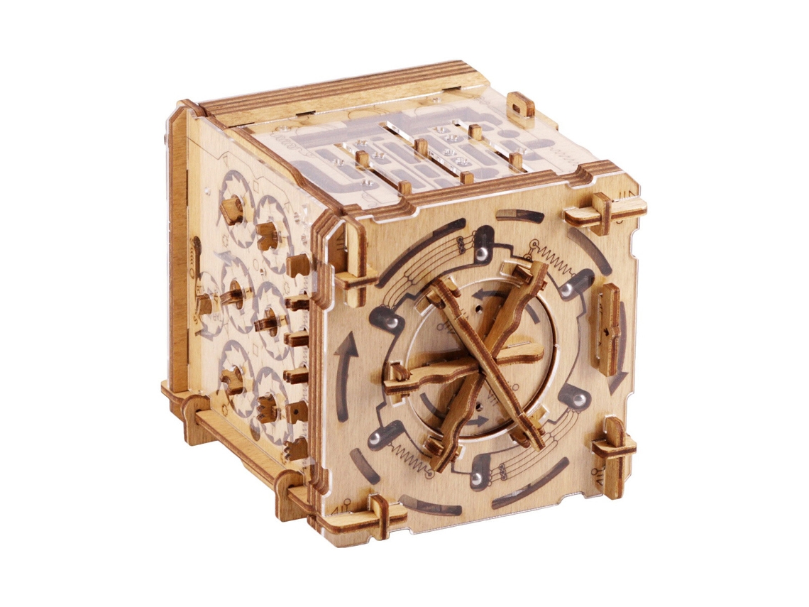 Cluebox Escape Room en una Caja Laberinto de Cambridge En IDVENTURE