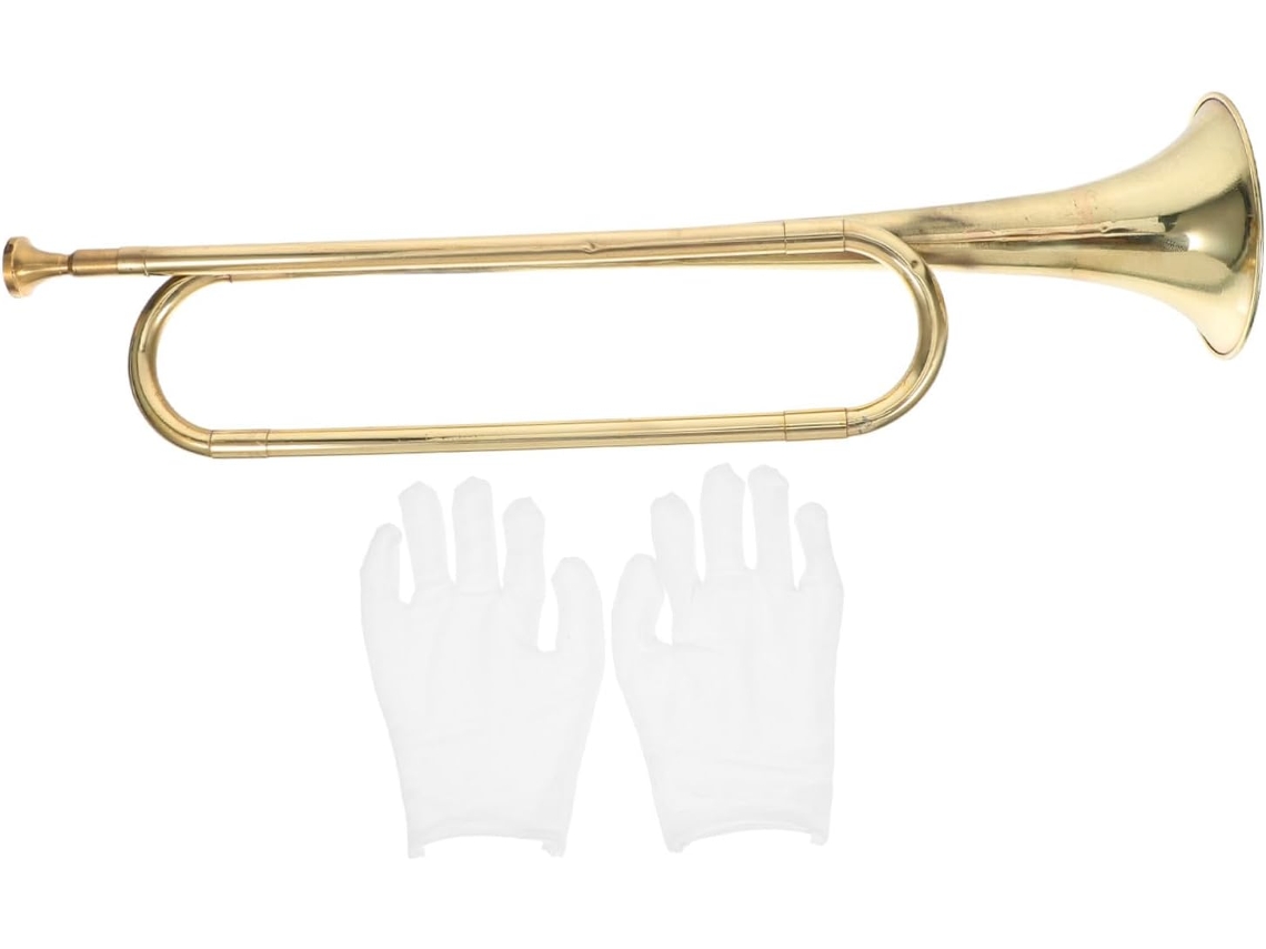 Trompeta infantil chapada en oro con guantes.