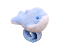 Peluche extra suave y tierno. Diseño de ballena azul con mecanismo de cuerda. 14 cm.