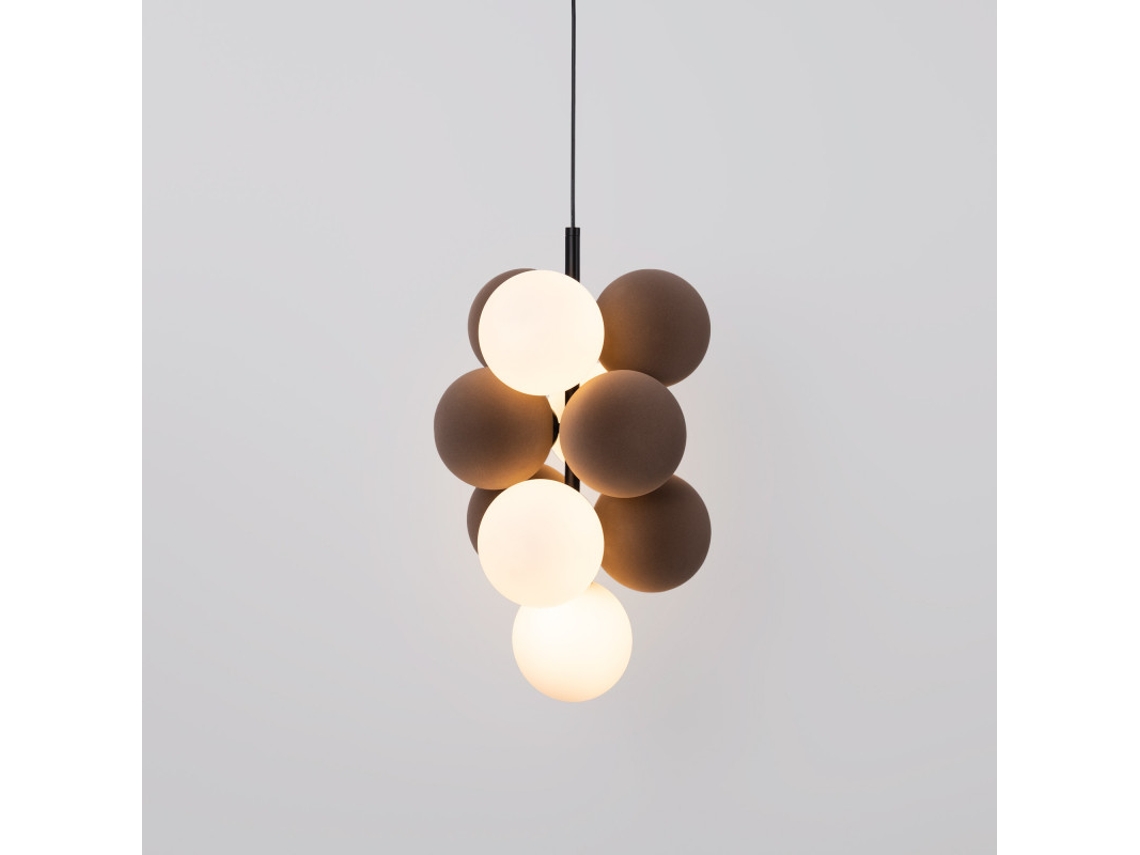 Lámpara acústica vertical suspendida Raim con 4 esferas luminosas y 6 esferas absorbentes marrones Alpinaluz