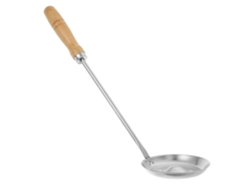 Cuchara Para Bocadillos Fritos. El Molde Para Buñuelos Es Simple, Delicado Y Confiable, Cuidadosamente Dise...