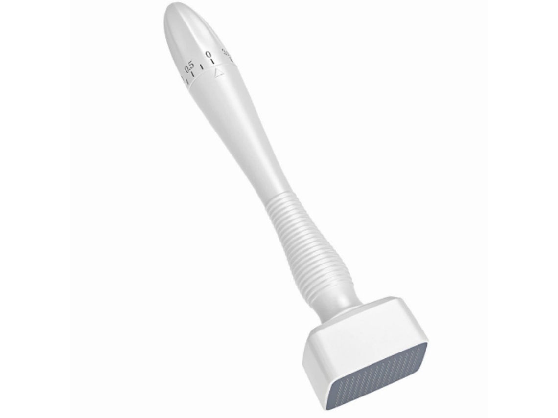Rodillo de microagujas PANOONA con 100 agujas para vello facial y barba.