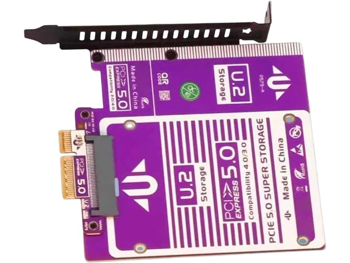 Adaptador Pcie 5.0 4x U.2 Para Múltiples Unidades Con Diseño De Inserción Vertical Y Aislamiento Térmico.