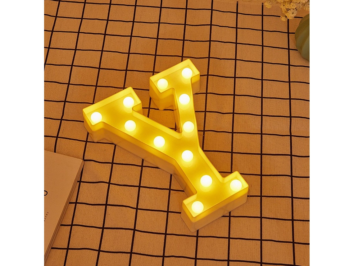 Letra LED Y Iluminada con Luz Blanca Cálida, Altura 22cm, Funcionamiento a Pilas 2*AA
