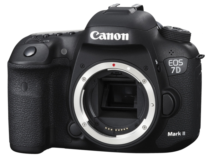 Cámara Réflex CANON EOS 7D Mark II SLR (Negro - 20.2 MP - Sensor: APS-C - ISO: 100 a 16000)