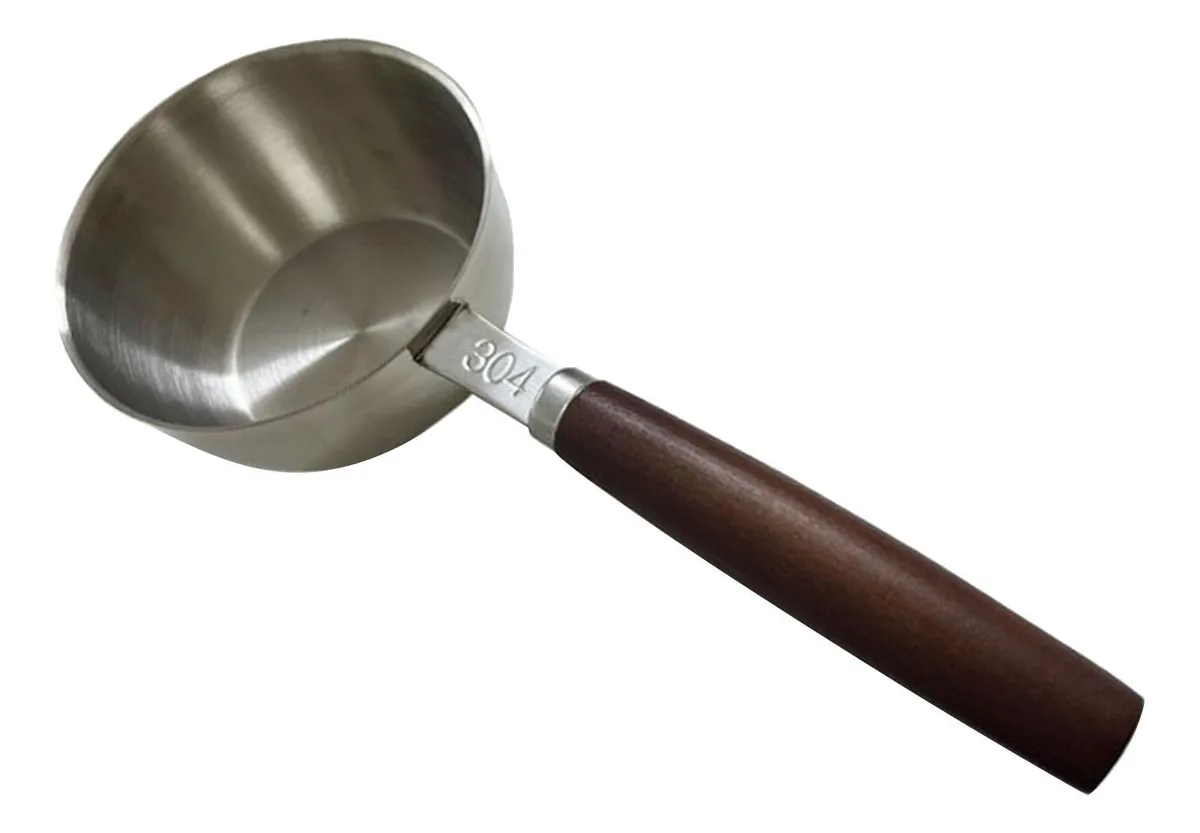 Pequeños utensilios de cocina para calentar sopa, sartén, vayotoy