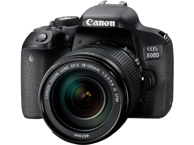 Kit Cámara Réflex CANON EOS 800D + 18-135 IS STM