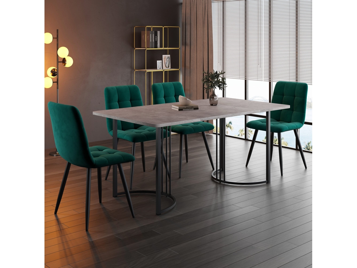Juego de comedor de 5 piezas, mesa de 140 x 80 cm con patas de metal negro y sillas de terciopelo verde oscuro.