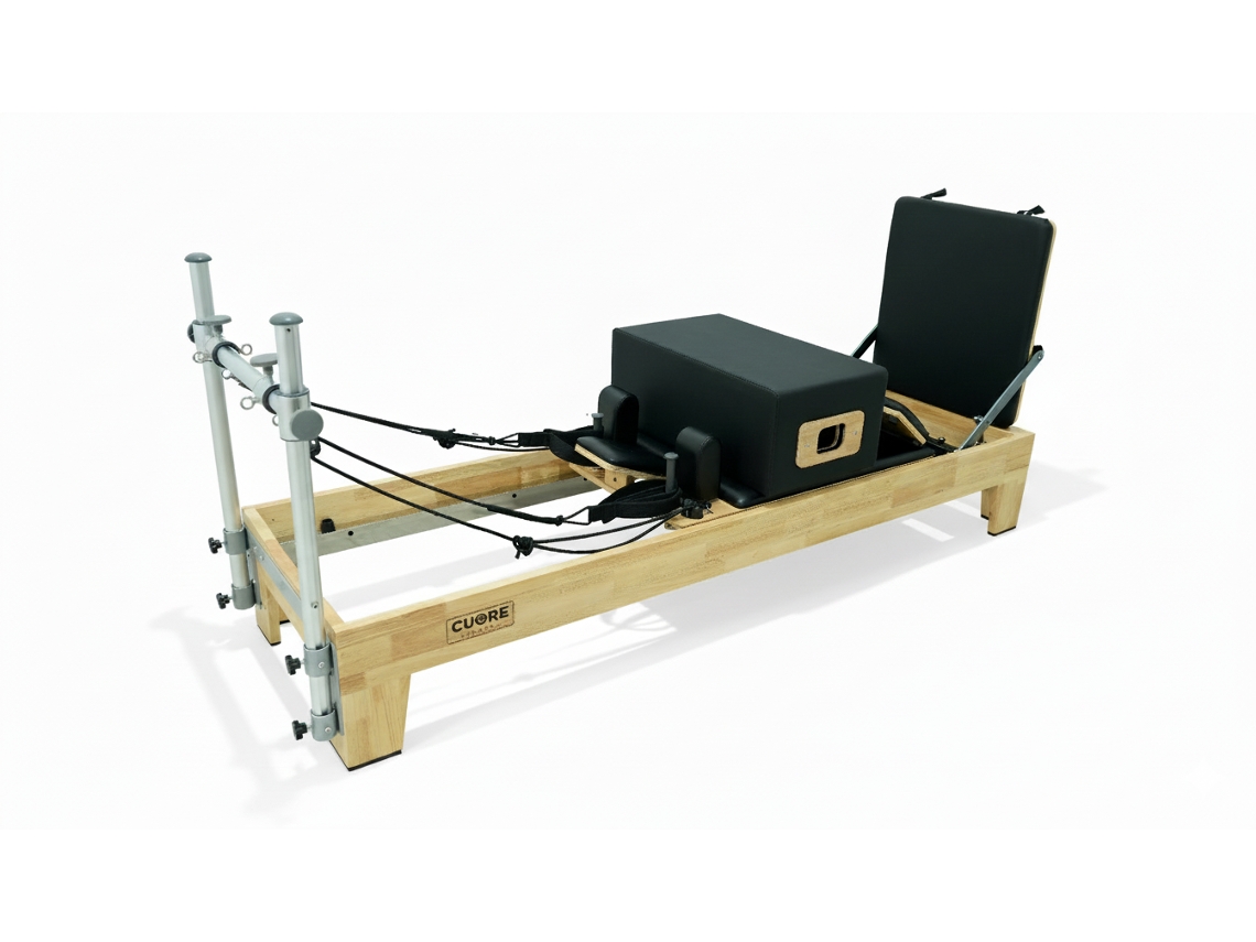 Reformer Pilates Cuore Pilates Semi Torre – Estructura Robusta En Madera Maciza, Acolchado Eva Alta Densidad, Tapizado Negro Lavable