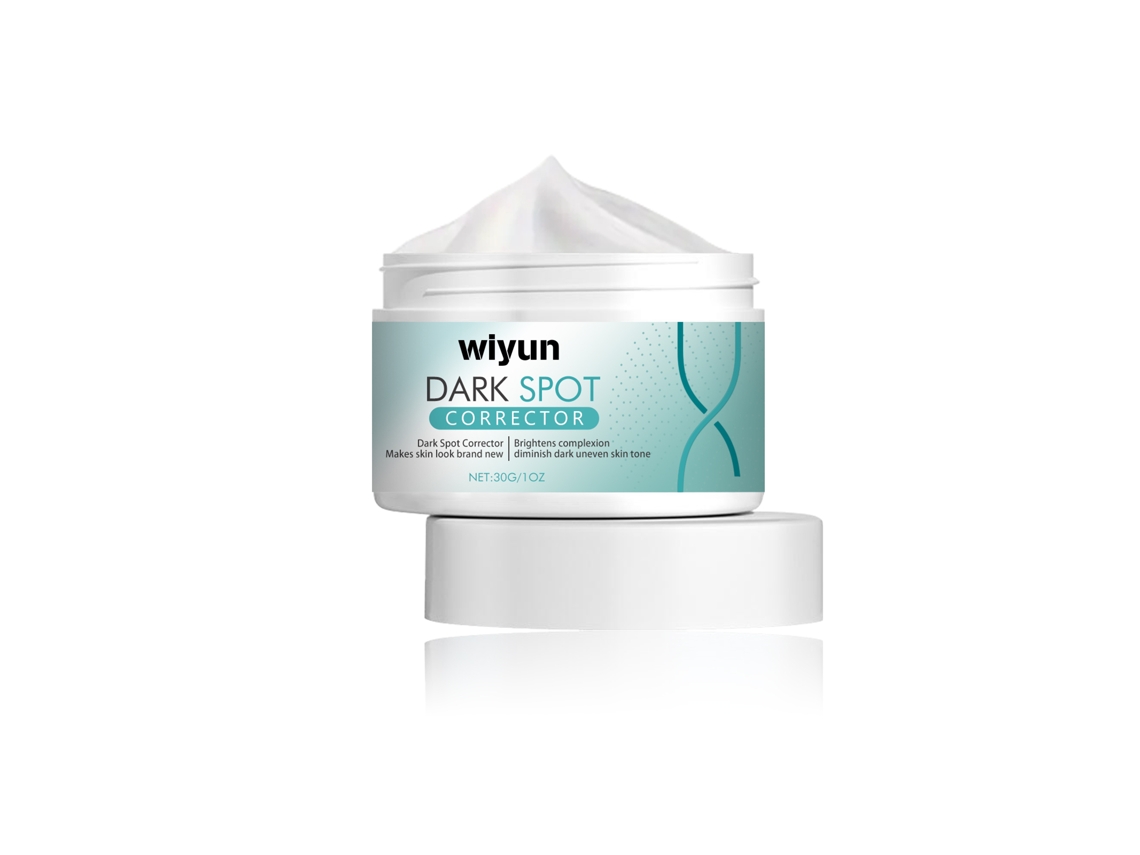 Crema rejuvenecedora para una piel joven y radiante.