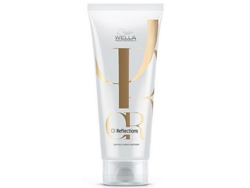Acondicionador Revitalizante Sublimador De Brillo Oil Reflections 200 Ml