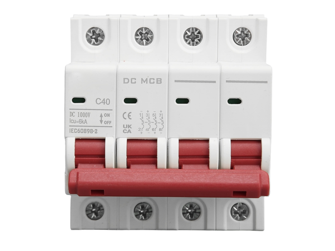 2026dz - Disyuntor miniatura de CC de 4 polos para sistema fotovoltaico solar DZ47S 63Z 1000 V con desacoplamiento rápido y extinción de arco.
