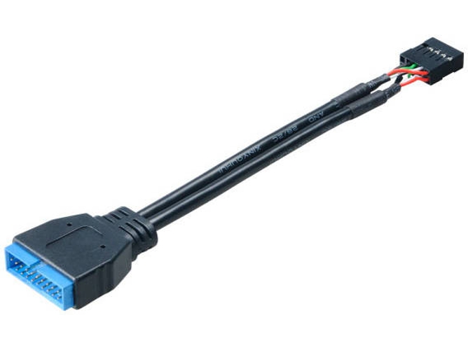 Adaptador de género AKASA 9-pin/19-pin