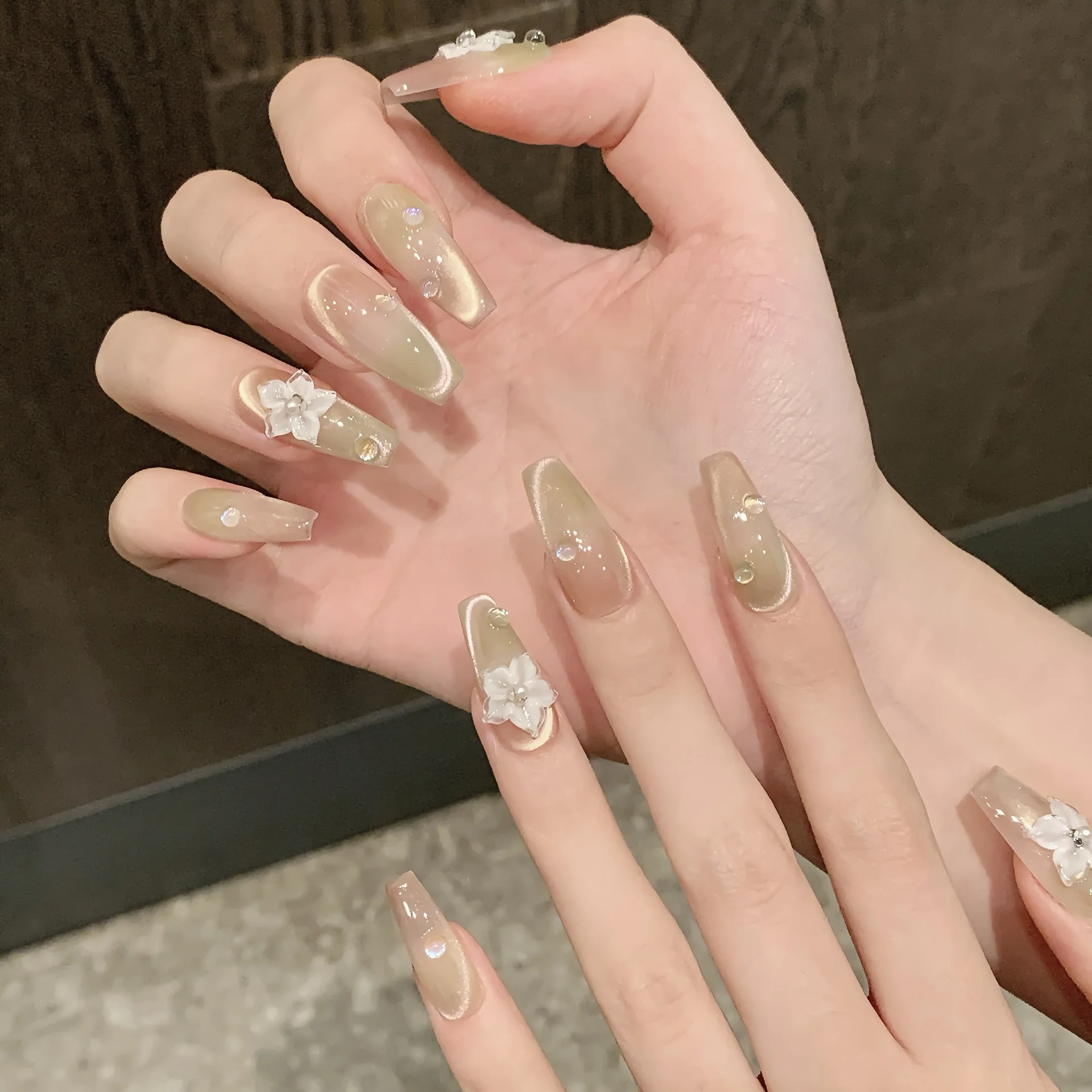 (706-l) 10 Parches De Uñas Postizas Hechas A Mano Con Efecto Ojo De Gato Degradado, Juego De Uñas Ovaladas De Longitud Media